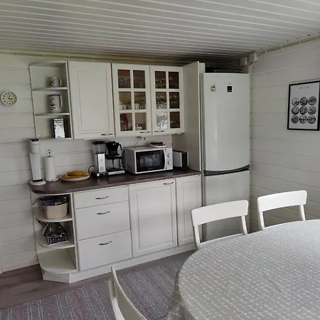 シャレー Rentola Lapland - Private And Cozy Beach Cottage - Northern Lights - Sauna