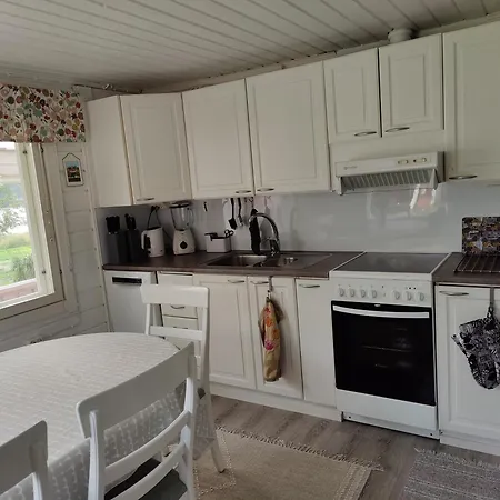 Rentola Lapland - Private And Cozy Beach Cottage - Northern Lights - Sauna ロヴァニエミ